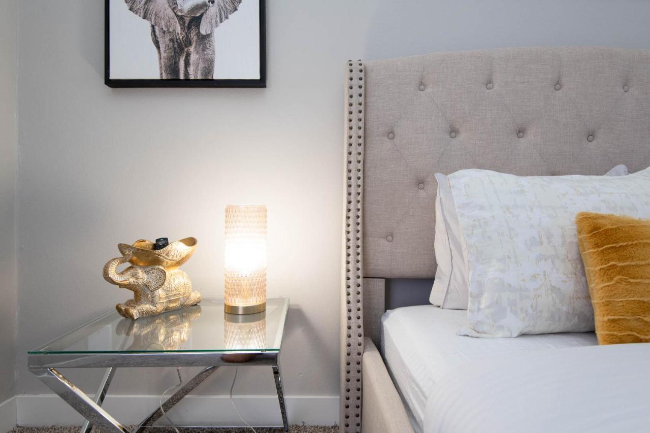 Luxury One Bedroom Free Parking&pool Appartamento
