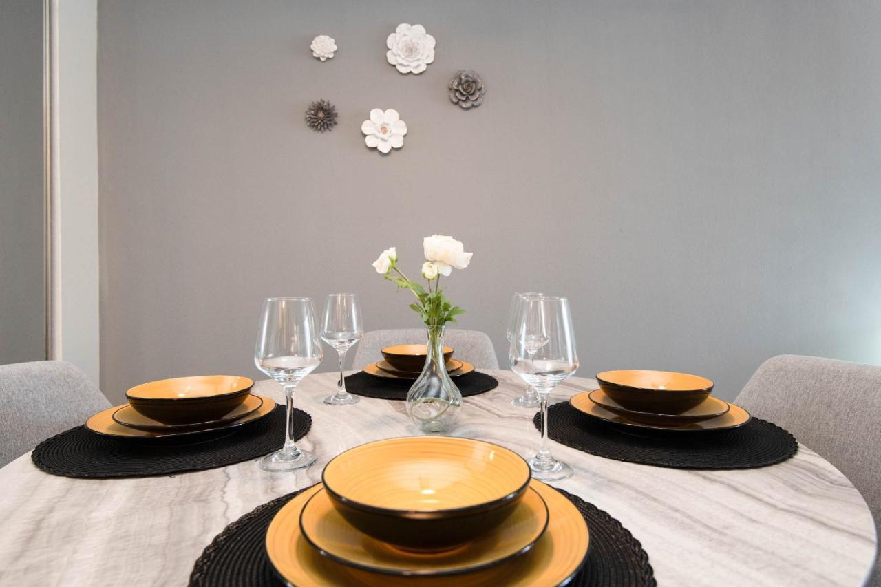 Luxury One Bedroom Free Parking&pool Appartamento *