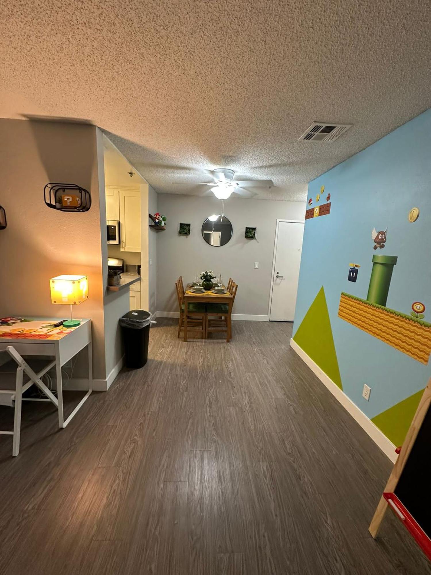 Luxury One Bedroom Free Parking&pool Appartamento